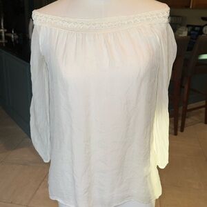 100% silk cream fully lined blouse- great neckline & shape